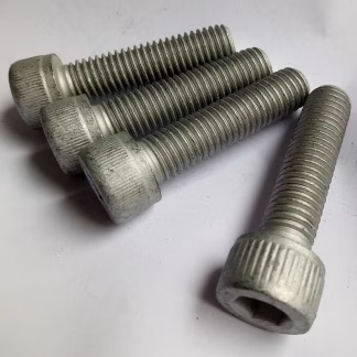 Schrauben M 10x40 für z.B. Bremssattel